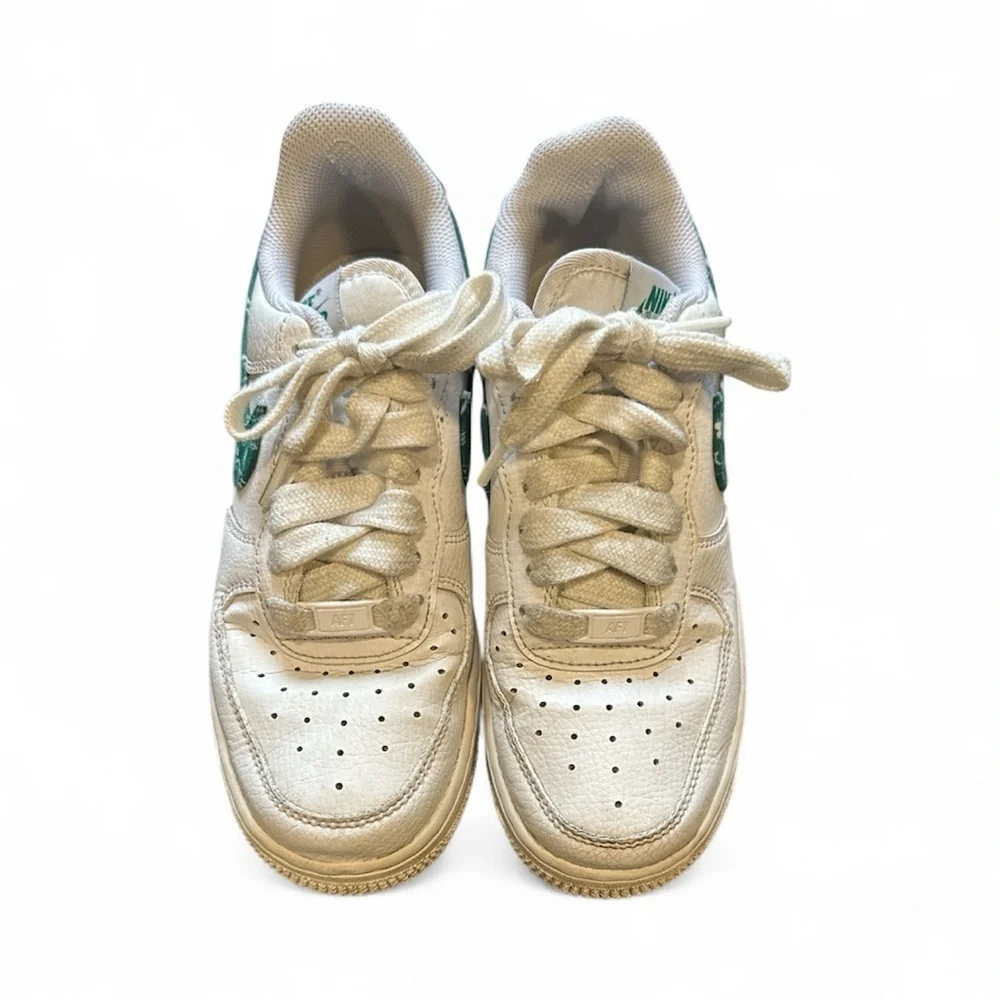 Nike Air Force 1 Low '07 Essential 